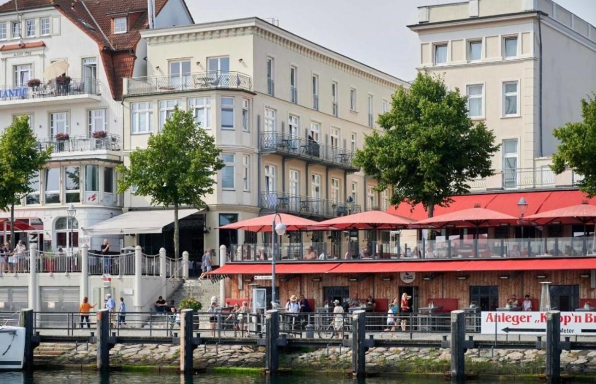 Birnbom Warnemuende Apartment Rostock Bagian luar foto